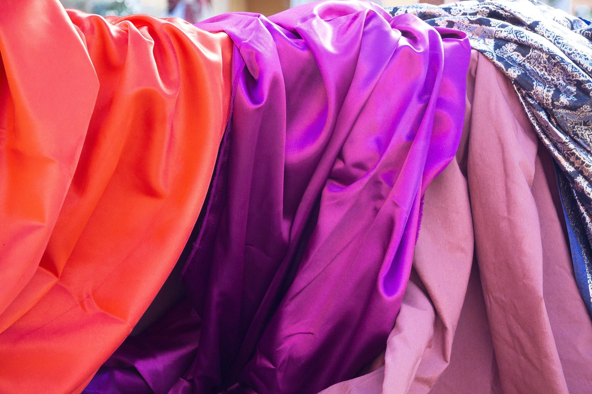 How To Identify Authentic Silk